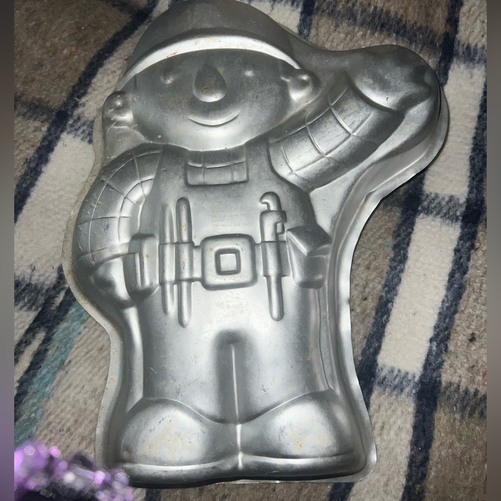 Bob The Builder Cake Mold